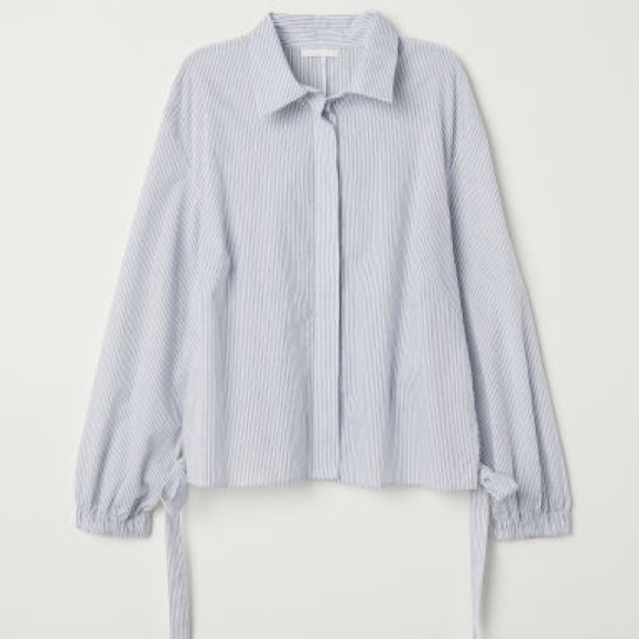 H&M Blouse - Picture 1 of 4